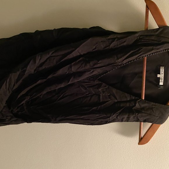 2 Helmut Lang blouses, 2 dresses (Diane Van Furstenberg and Ulla Johnson) - Picture 8 of 9